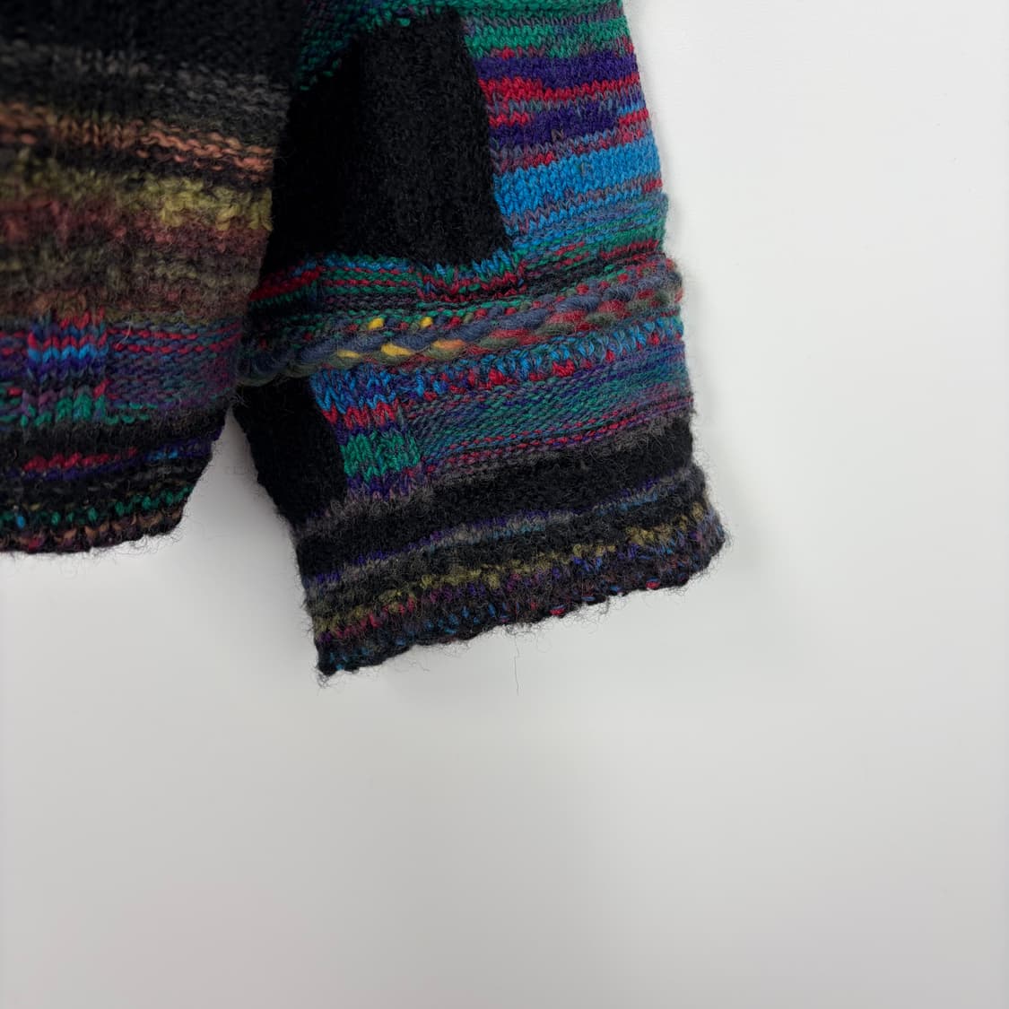 빈티지 패턴 터틀넥 니트 티셔츠 상품이미지5