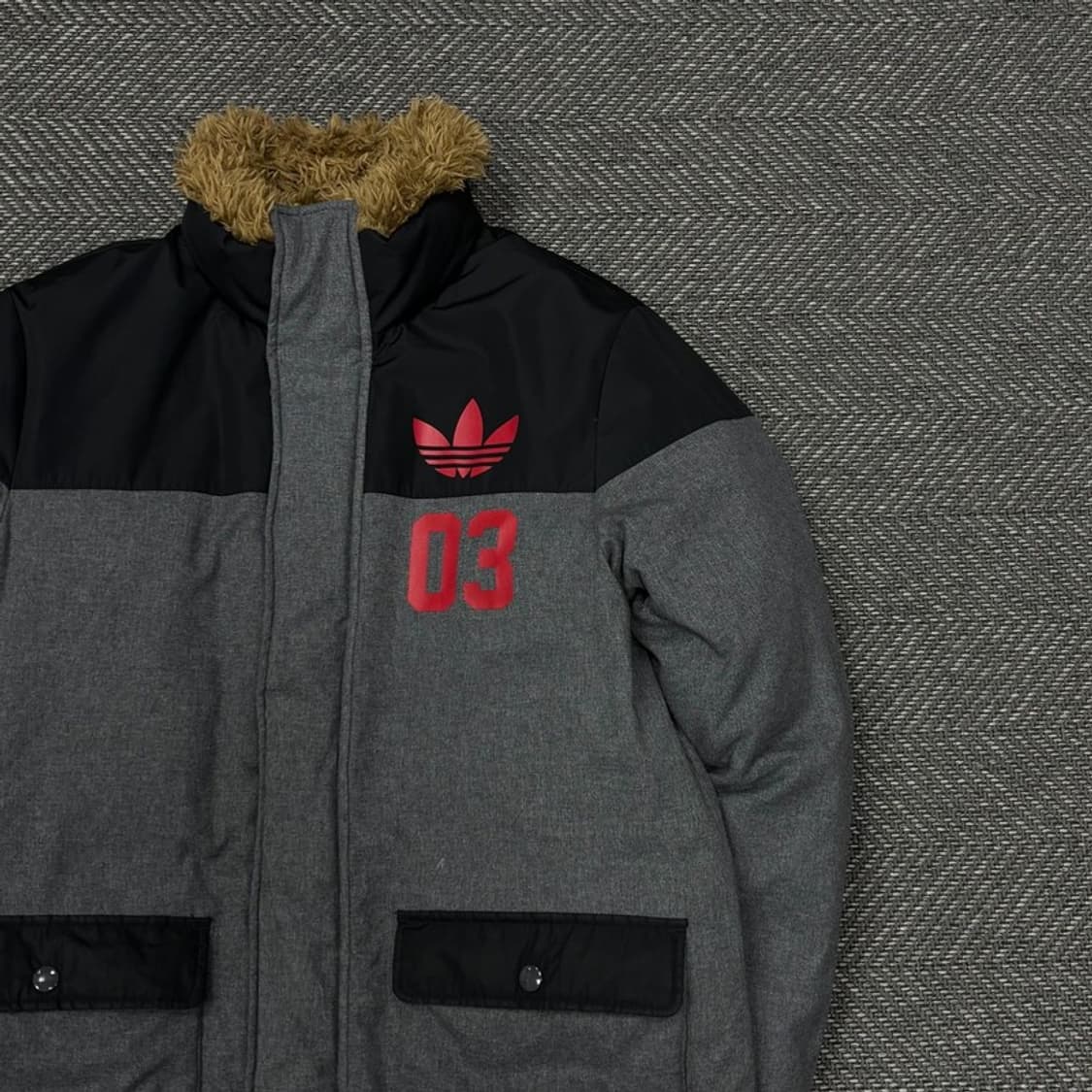 아디다스 덕다운 패딩점퍼 v0384 상품이미지4