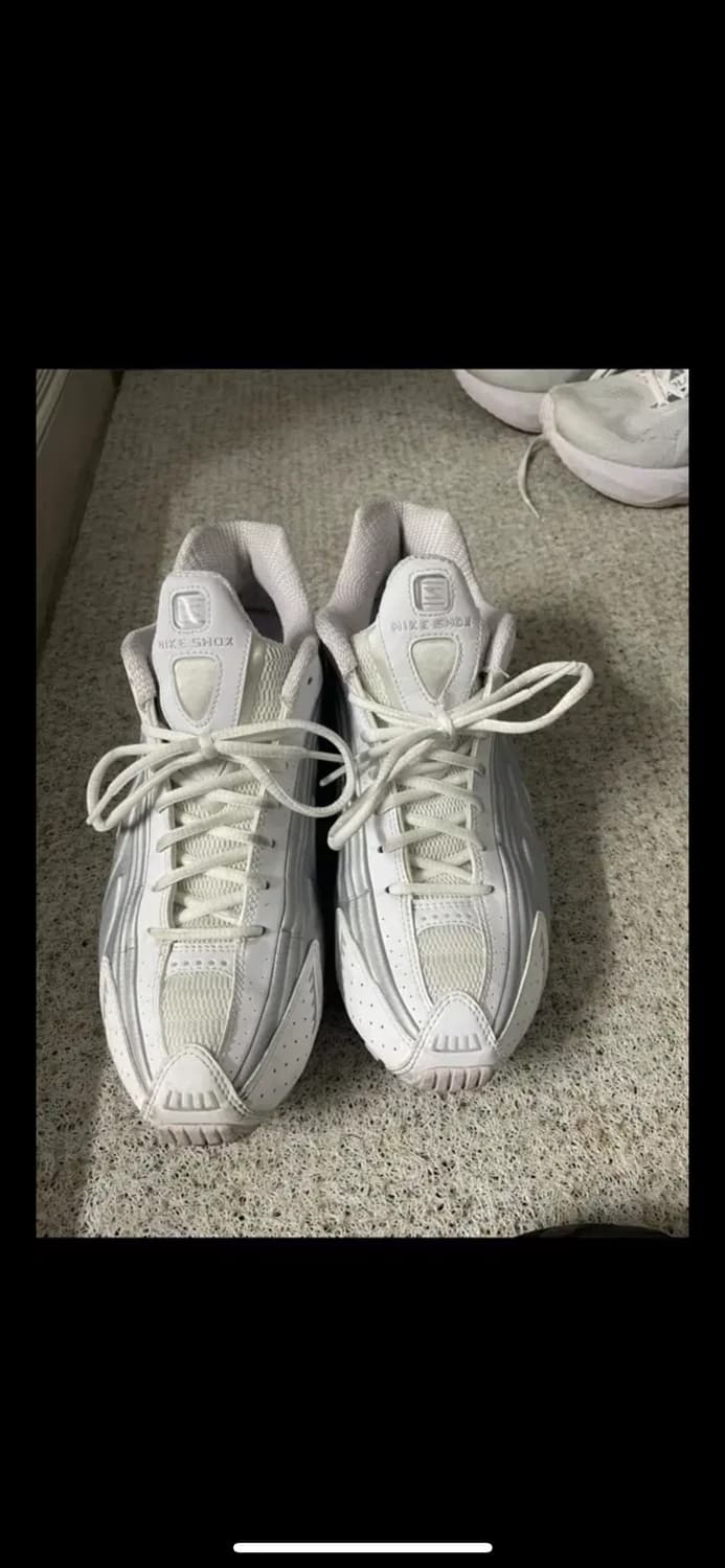 나이키 샥스 화이트메탈릭실버 상품이미지1