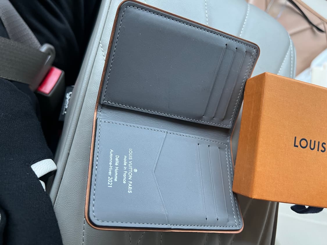 한정판 루이비통 미러 오거나이저 지갑 상품이미지4