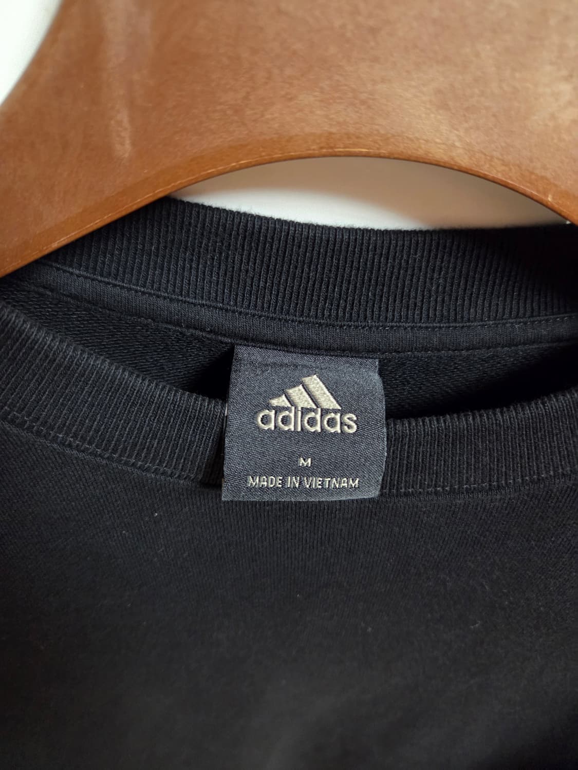 아디다스 맨투맨 블랙 M 상품이미지3