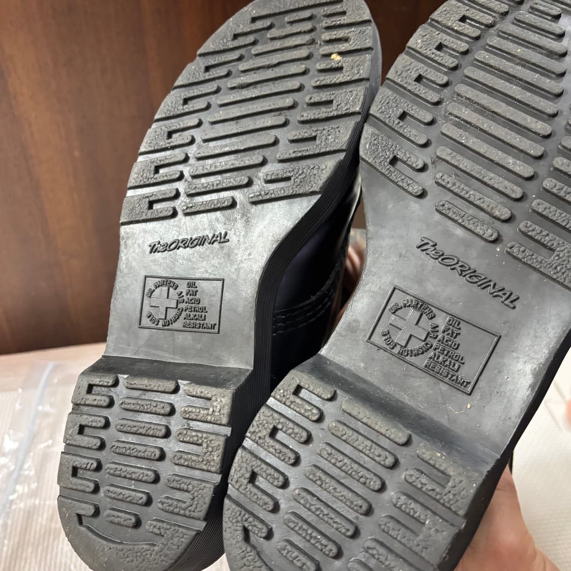 닥터마틴 1460 모노 8홀 블랙 워커 부츠 상품이미지7