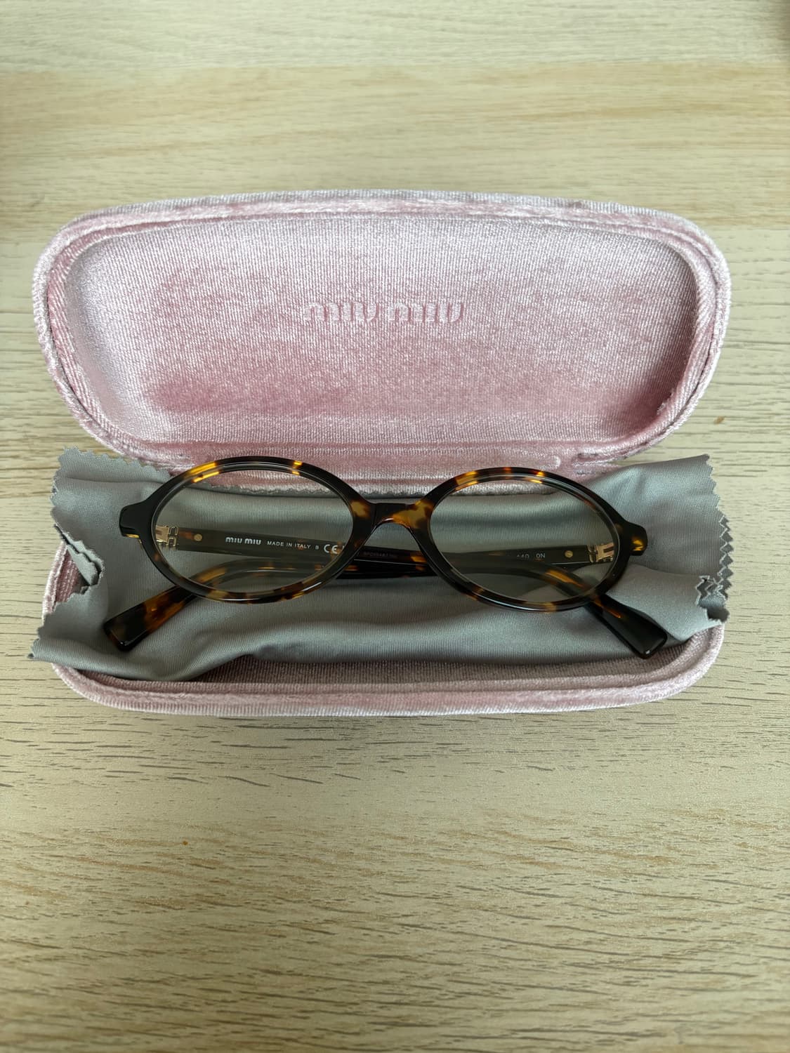 미우미우 리가드 안경 상품이미지2