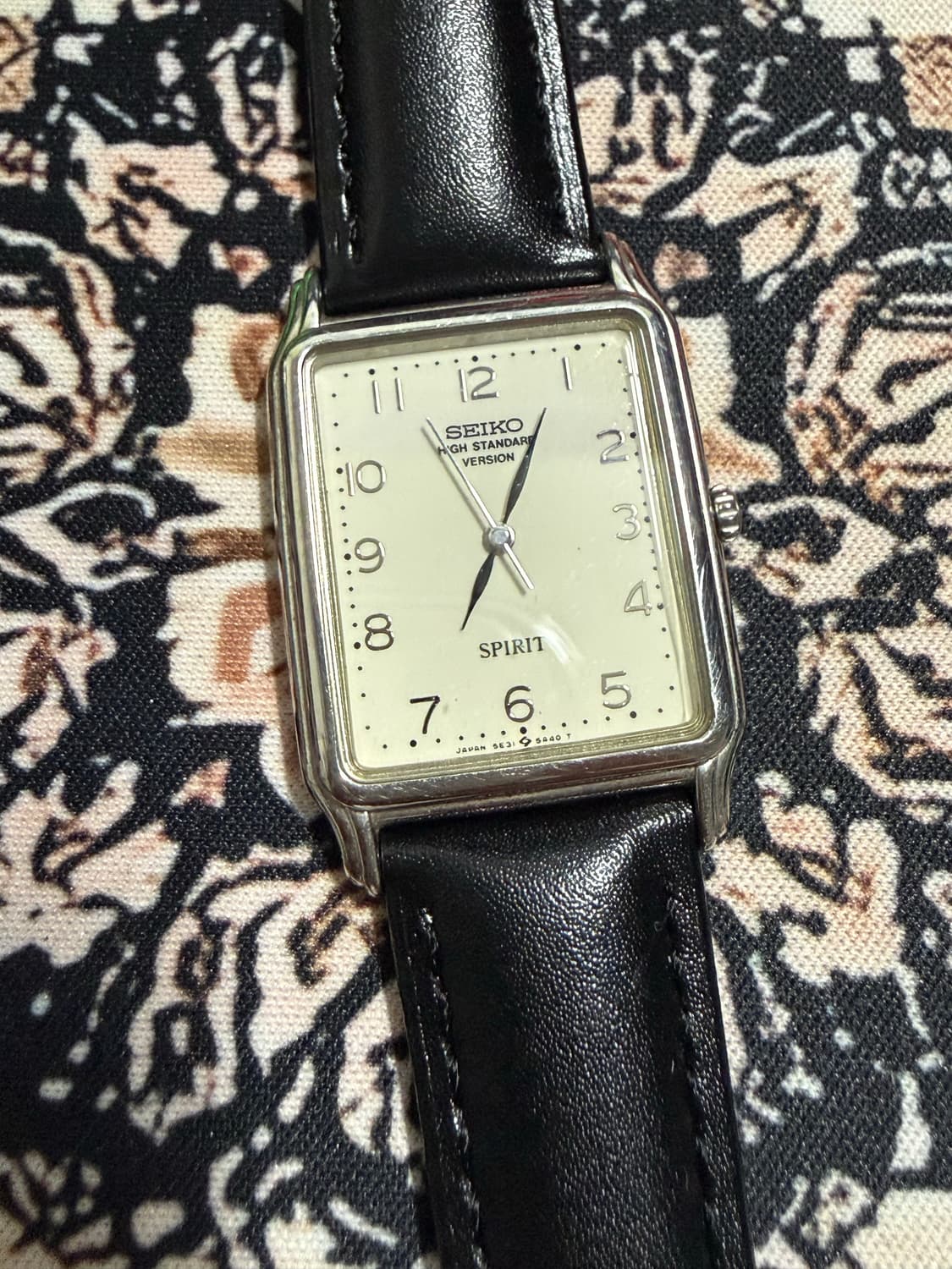 SEIKO 빈티지 쿼츠 시계 상품이미지2