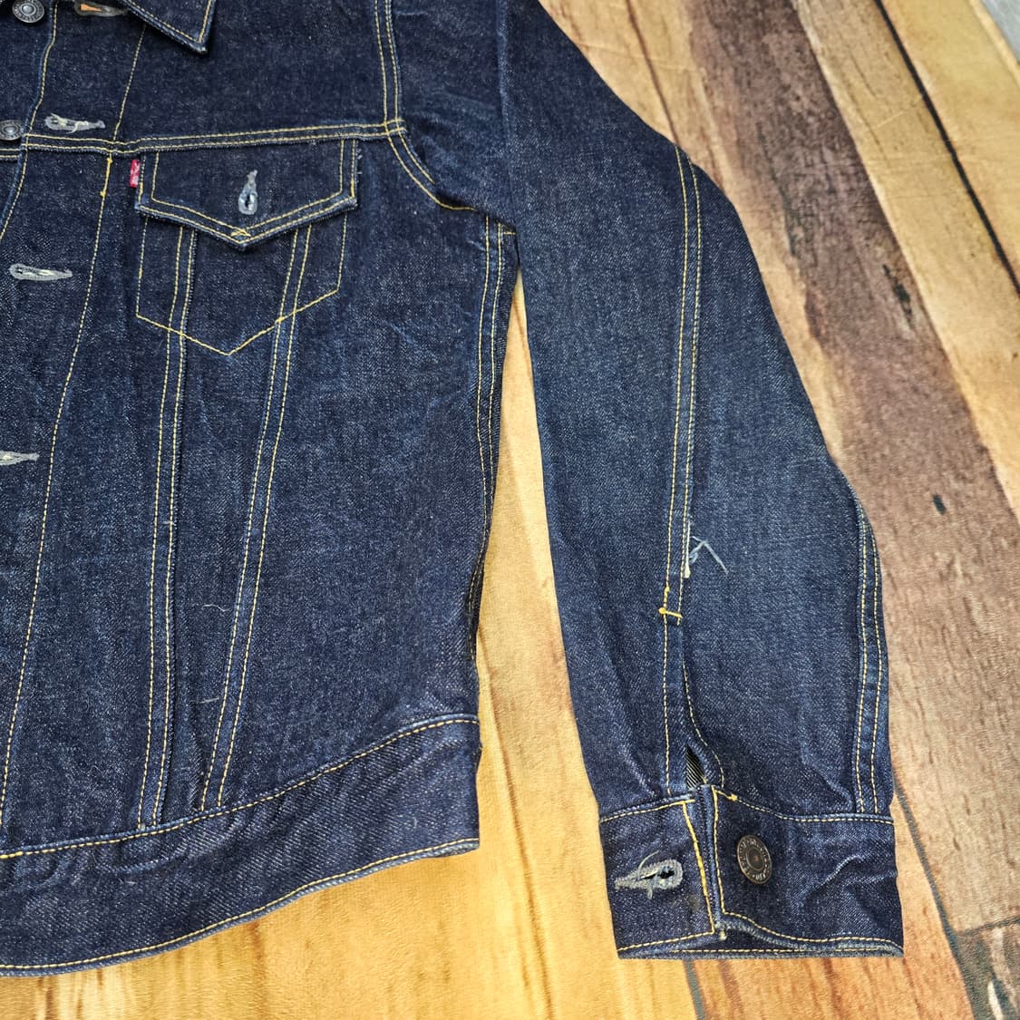 90s Japan 구 NYLON 현 리얼맥코이즈 생지데님 트러커자켓 S 상품이미지3