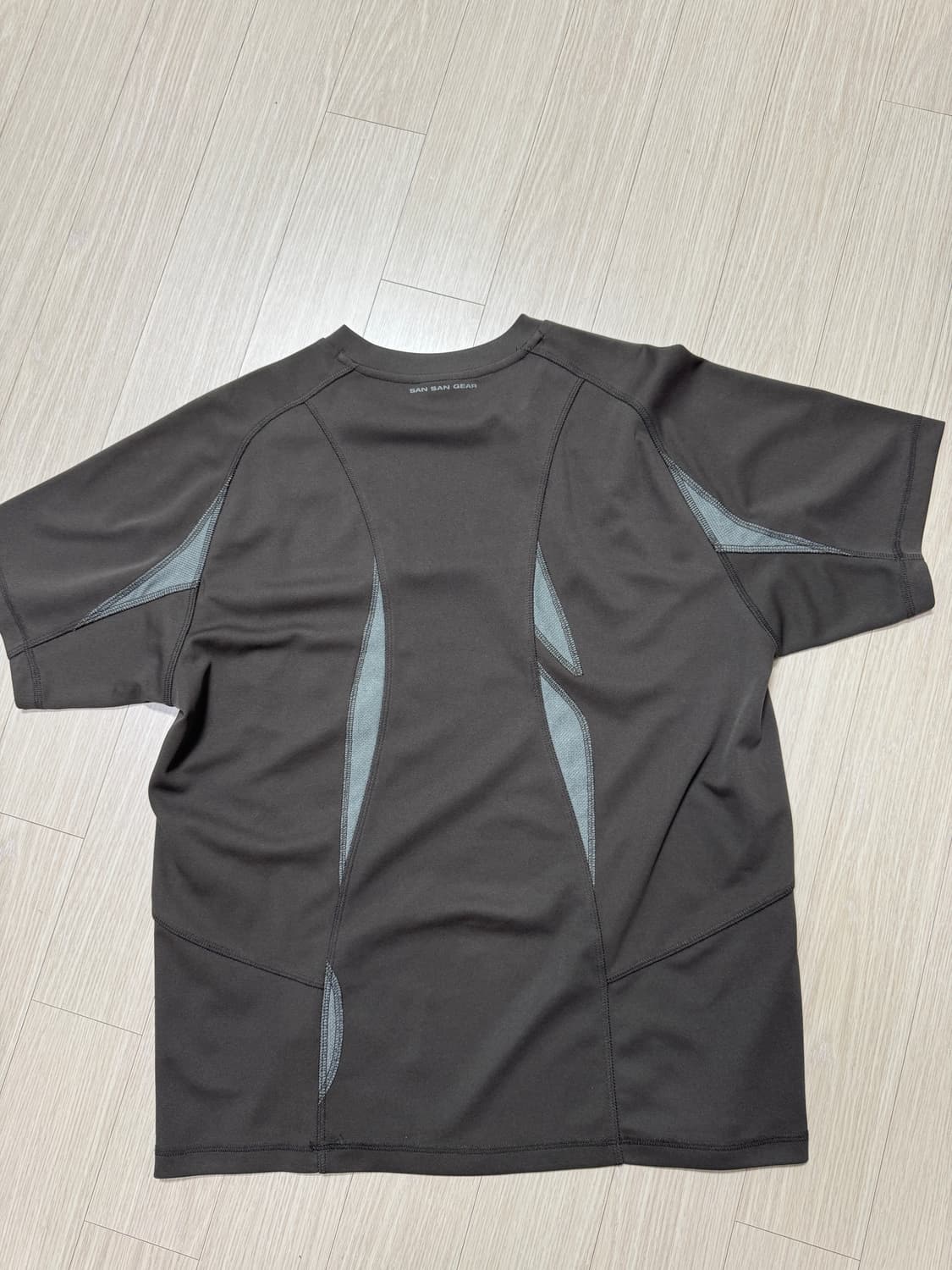 산산기어 팔로잉 패널 반팔3 상품이미지1