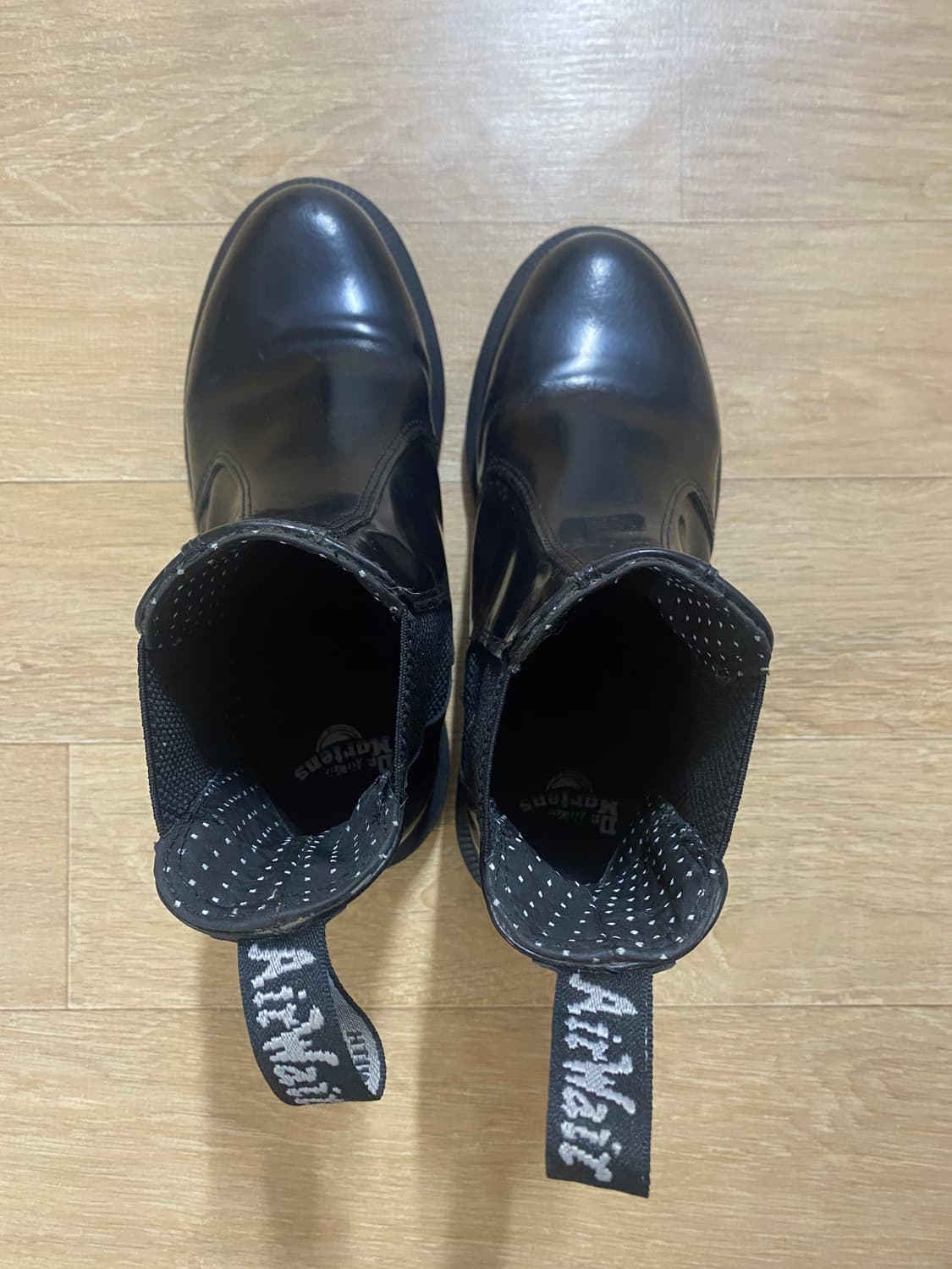 닥터마틴 플로라 첼시부츠 상품이미지1