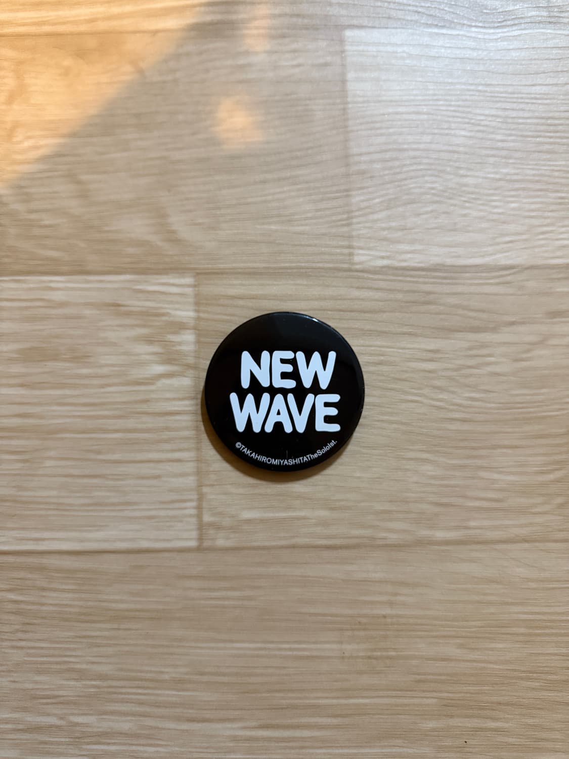 Soloist new wave badge 상품이미지1