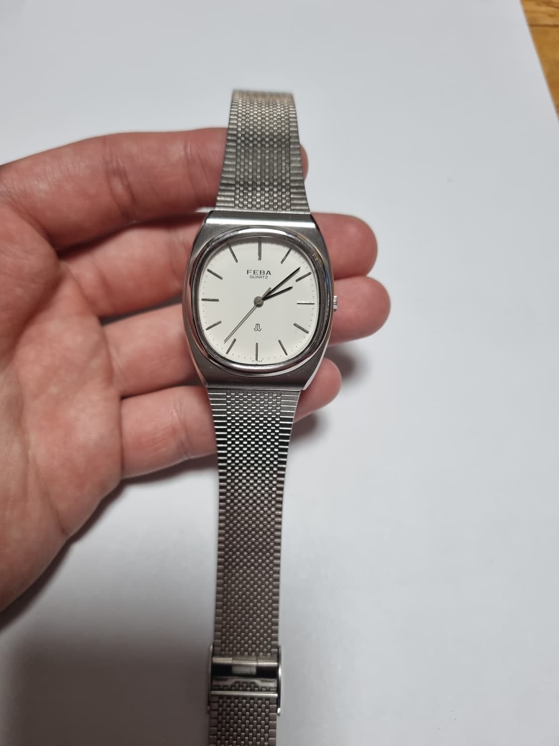 FEBA 쿼츠 손목시계 판매합니다 상품이미지2