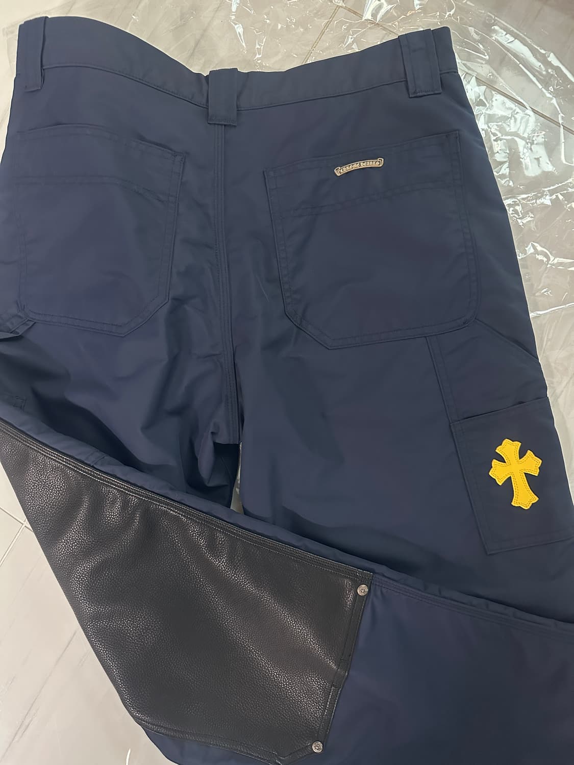 크롬하츠 레더 나일론 더블니 카펜터 팬츠 상품이미지3