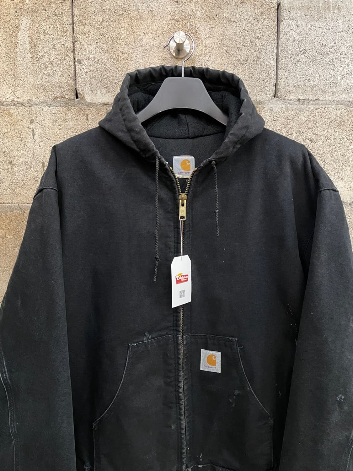칼하트 J131 블랙 액티브 자켓 상품이미지2
