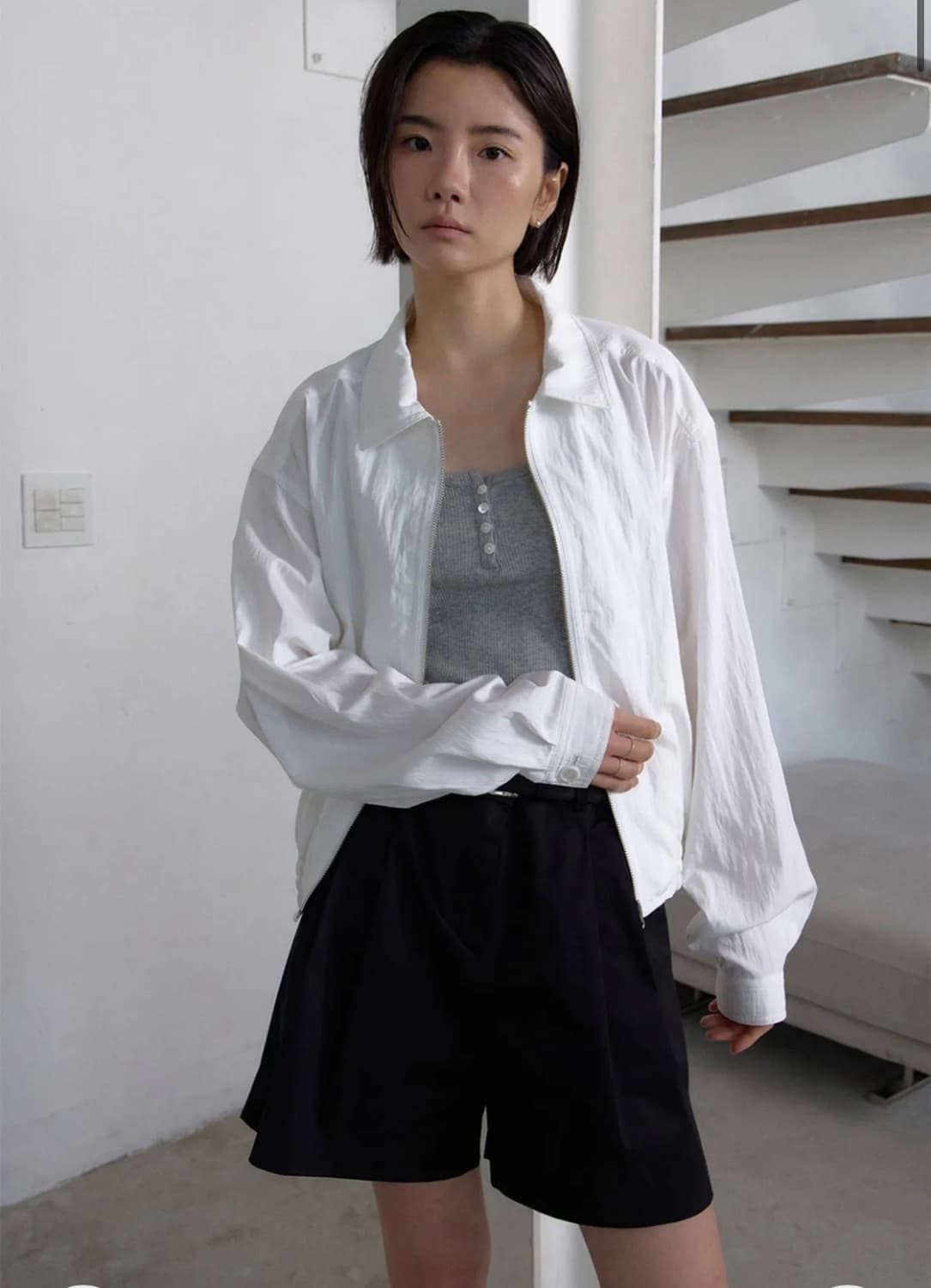 (새상품) 더히어 바이무드 썸머 블루종 화이트 상품이미지6