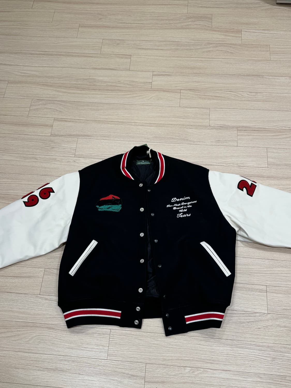 데님티어스 바시티 자켓 L사이즈 새상품 상품이미지2
