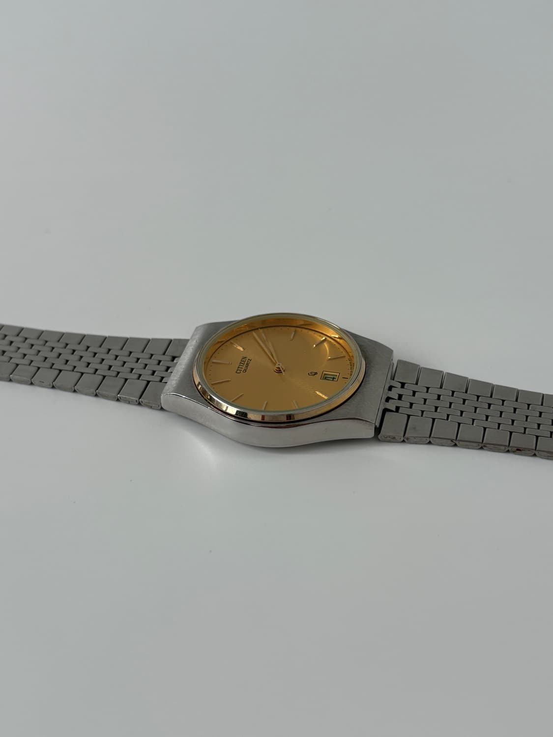 80s CQ gold dial silver quartz 상품이미지7