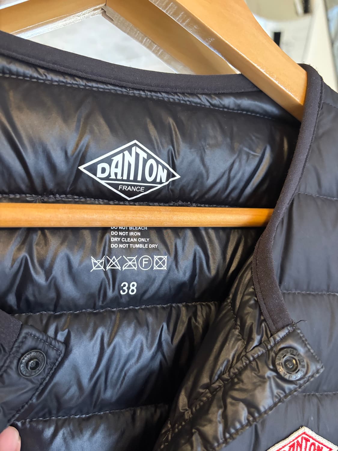 DANTON 블랙 경량 다운 패딩 자켓(38) 상품이미지3