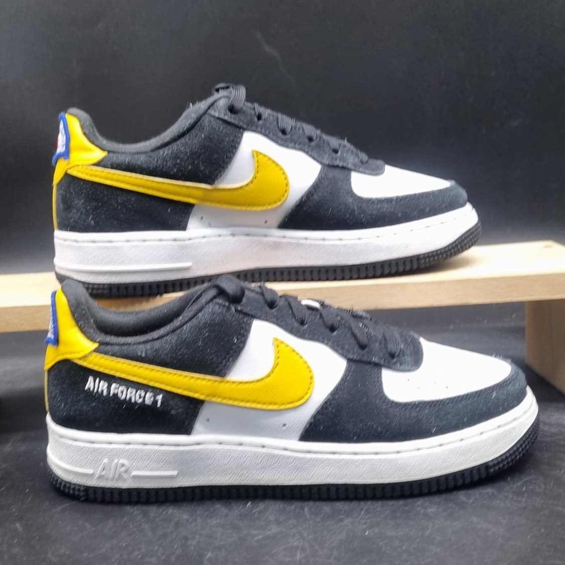 나이키 에어포스1 애슬레틱클럽블랙운동화235 상품이미지1