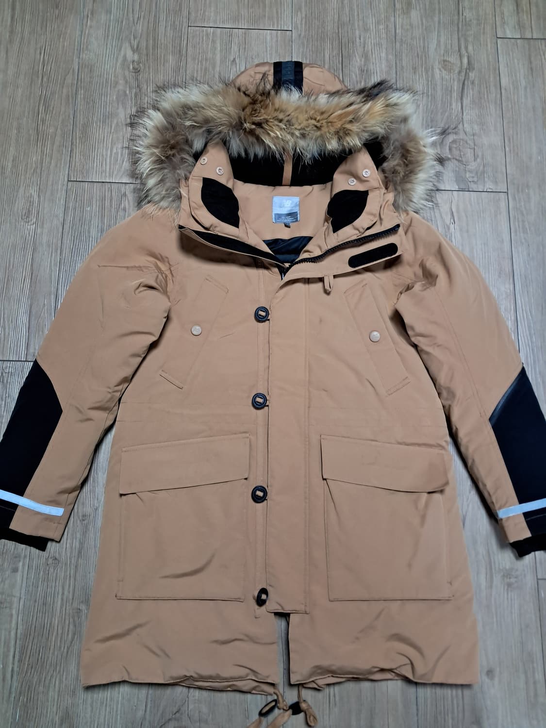 뉴발란스 여성 사파리 패딩 M 상품이미지3