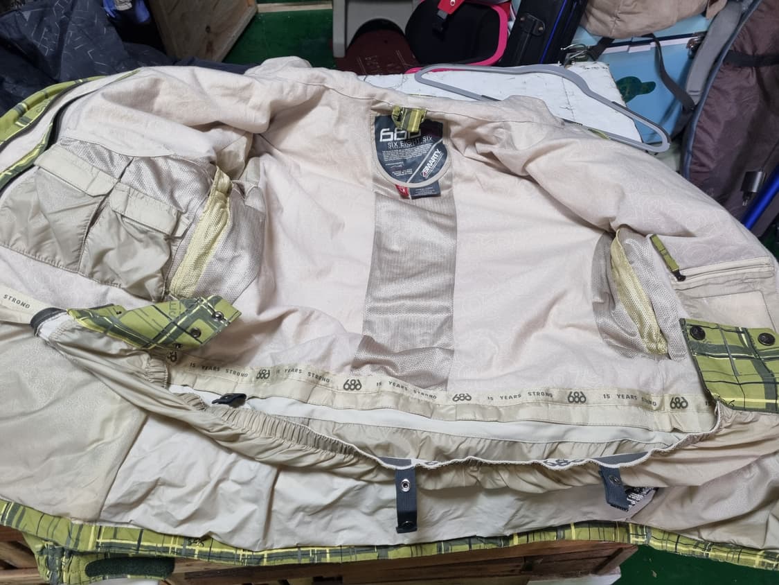 686 보드복 상의 M 사이즈 상품이미지4