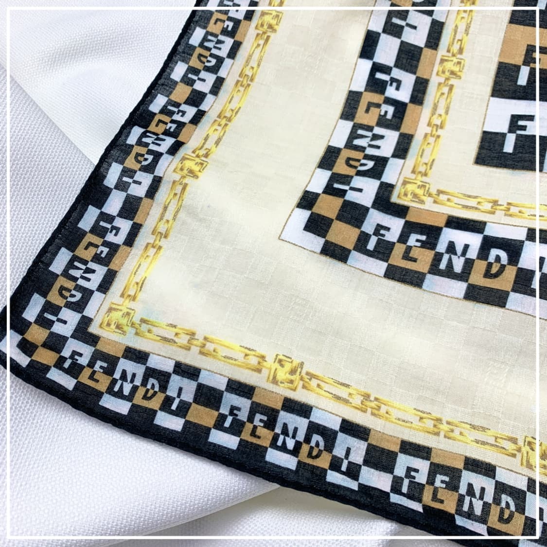 [정품] Fendi 펜디 체인 빈티지 쁘띠스카프 손수건 상품이미지5