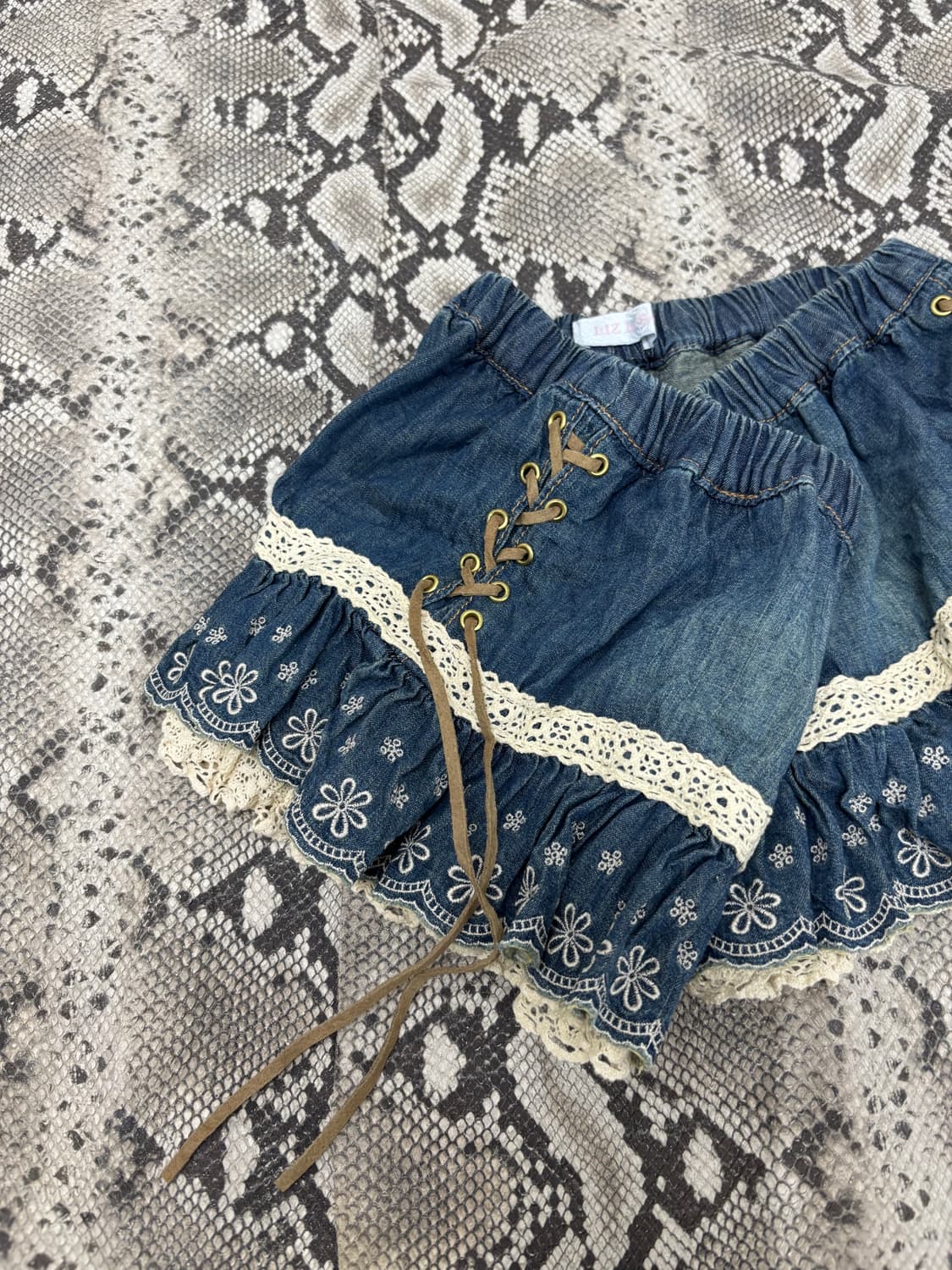 “LIZ LISA” Lace Detail Skirts 상품이미지2