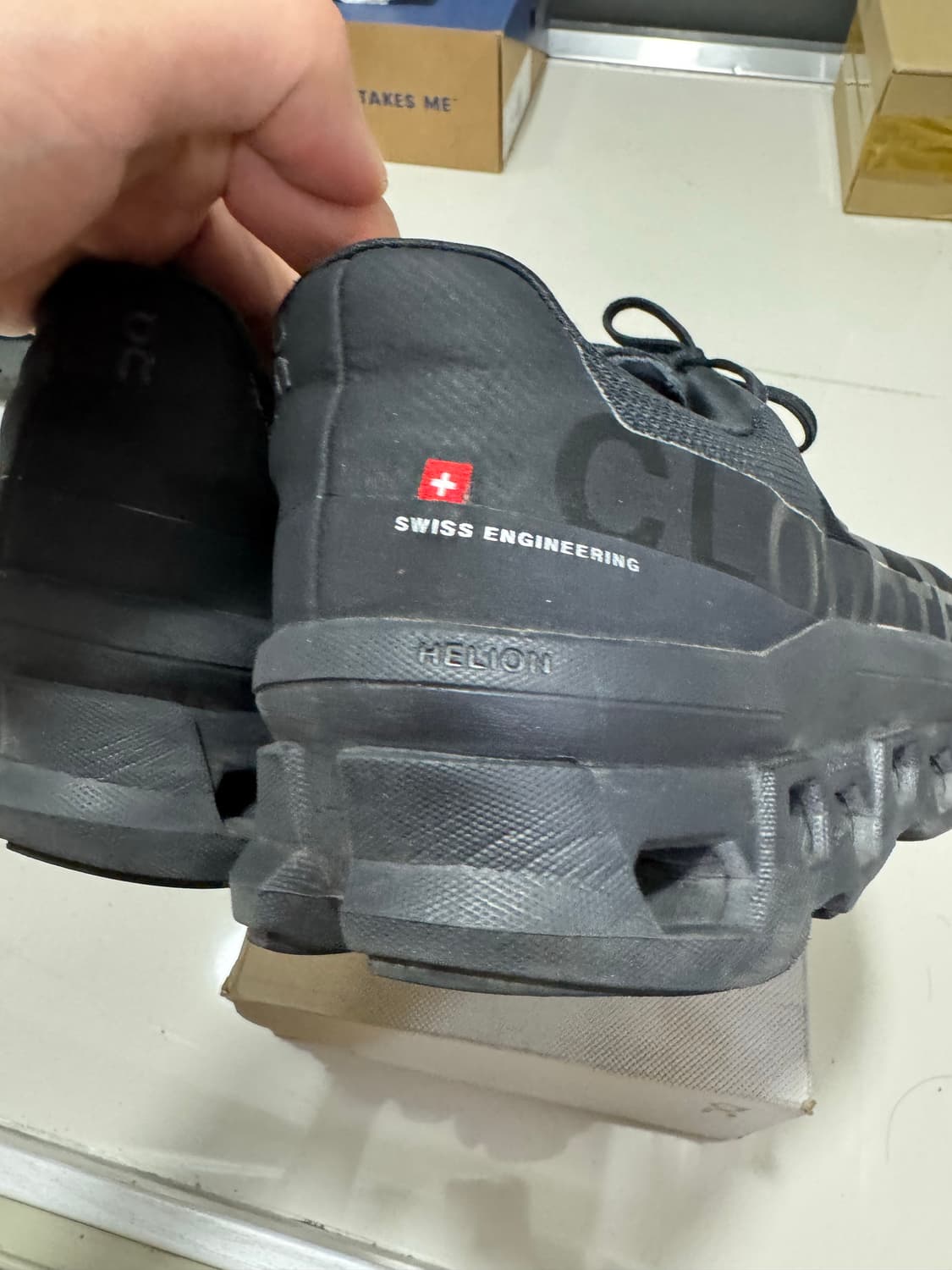 온러닝 클라우드 몬스터 285  상품이미지2