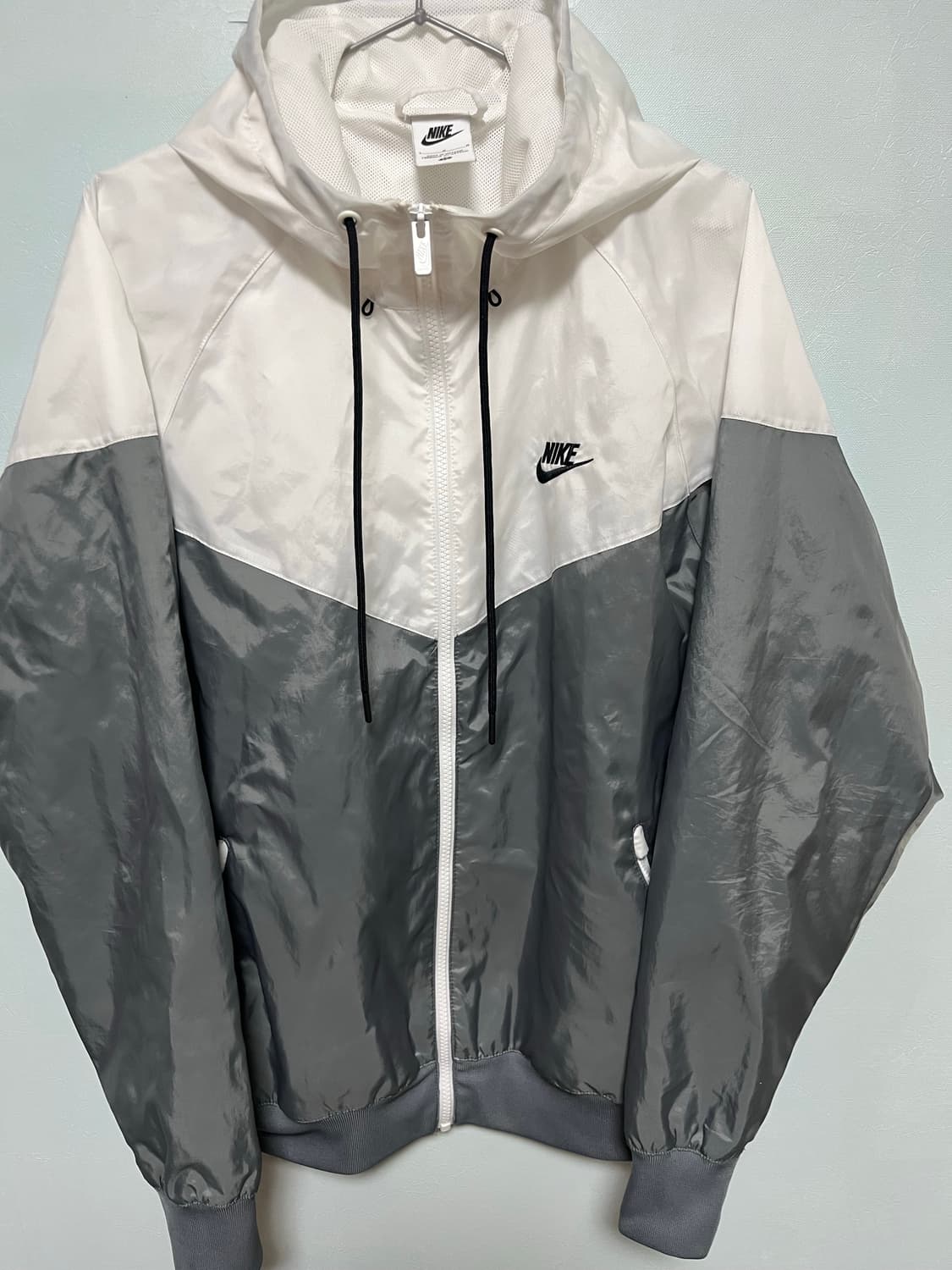 나이키  윈드러너(windrunner) 바람막이 화이트/그레이 상품이미지1