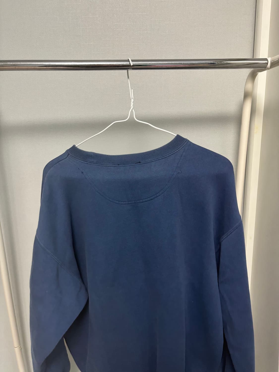 아디다스 기모 맨투맨 소라 M 상품이미지2