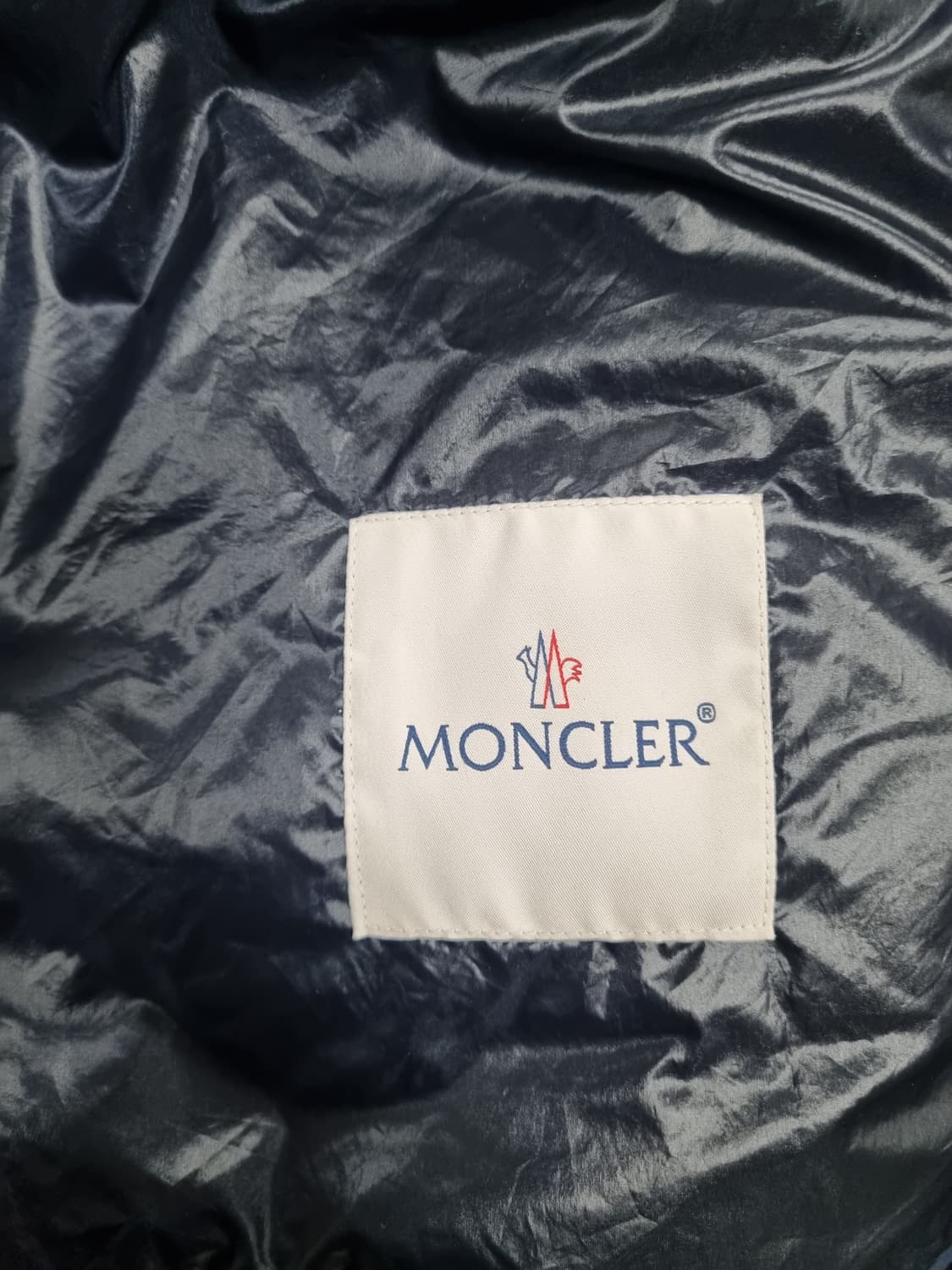 몽클레어 남성 경량 패딩조끼  상품이미지3