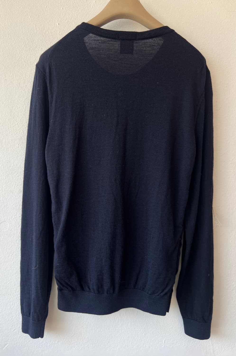 휴고보스 남성 네이비 라나버진울 라운드니트 상품이미지9