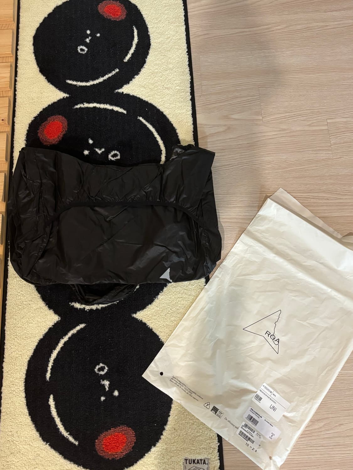 로고 디테일 패커블 노트 숄더백 상품이미지2