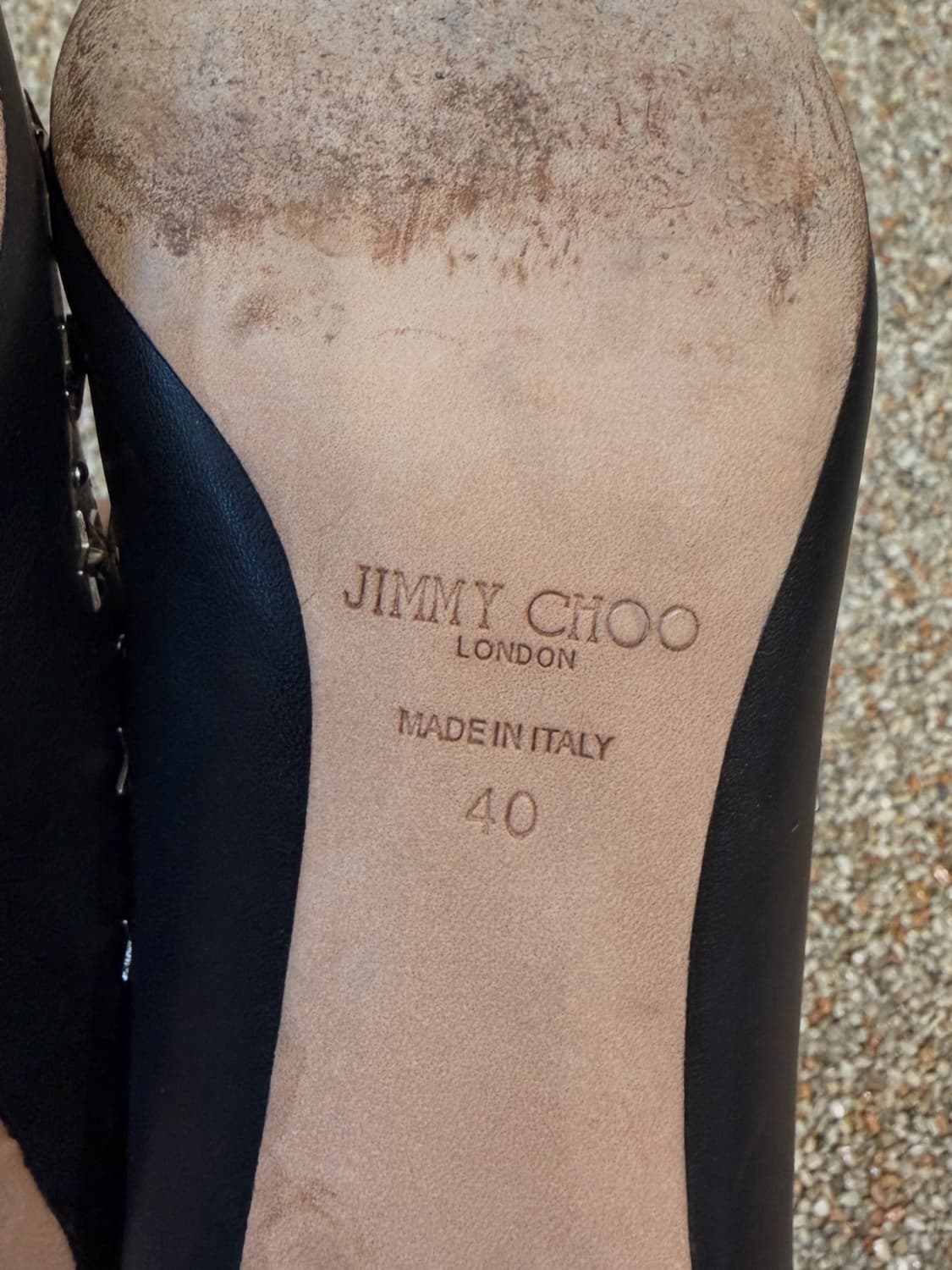 지미추 스타 스터드 레더 힐 펌프스 상품이미지6