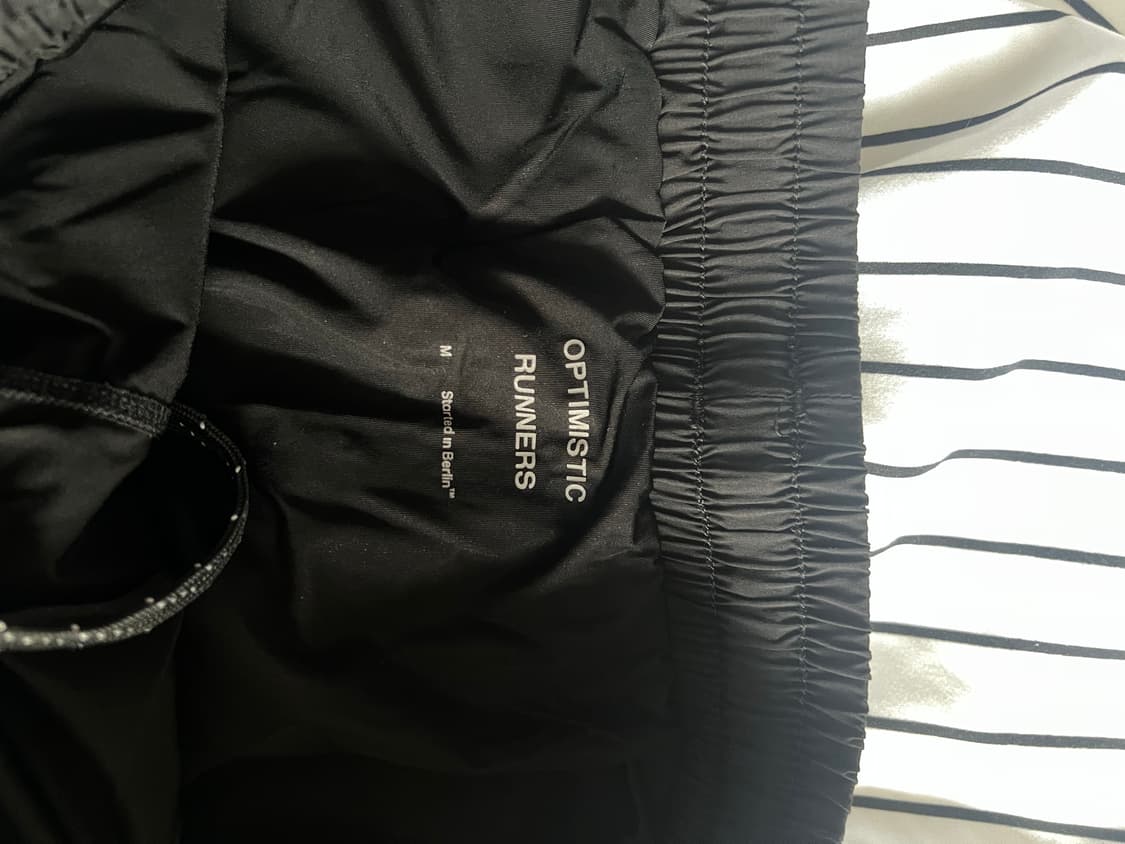 옵티미스틱 러너스 루즈쇼츠 블랙 M 상품이미지4