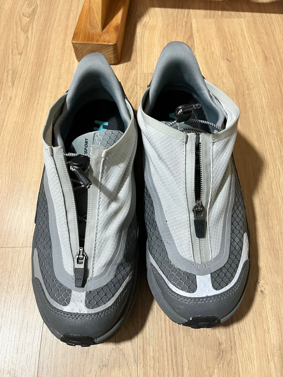 호카 프로젝트 트랜스포트 회색 운동화 (265) 상품이미지2