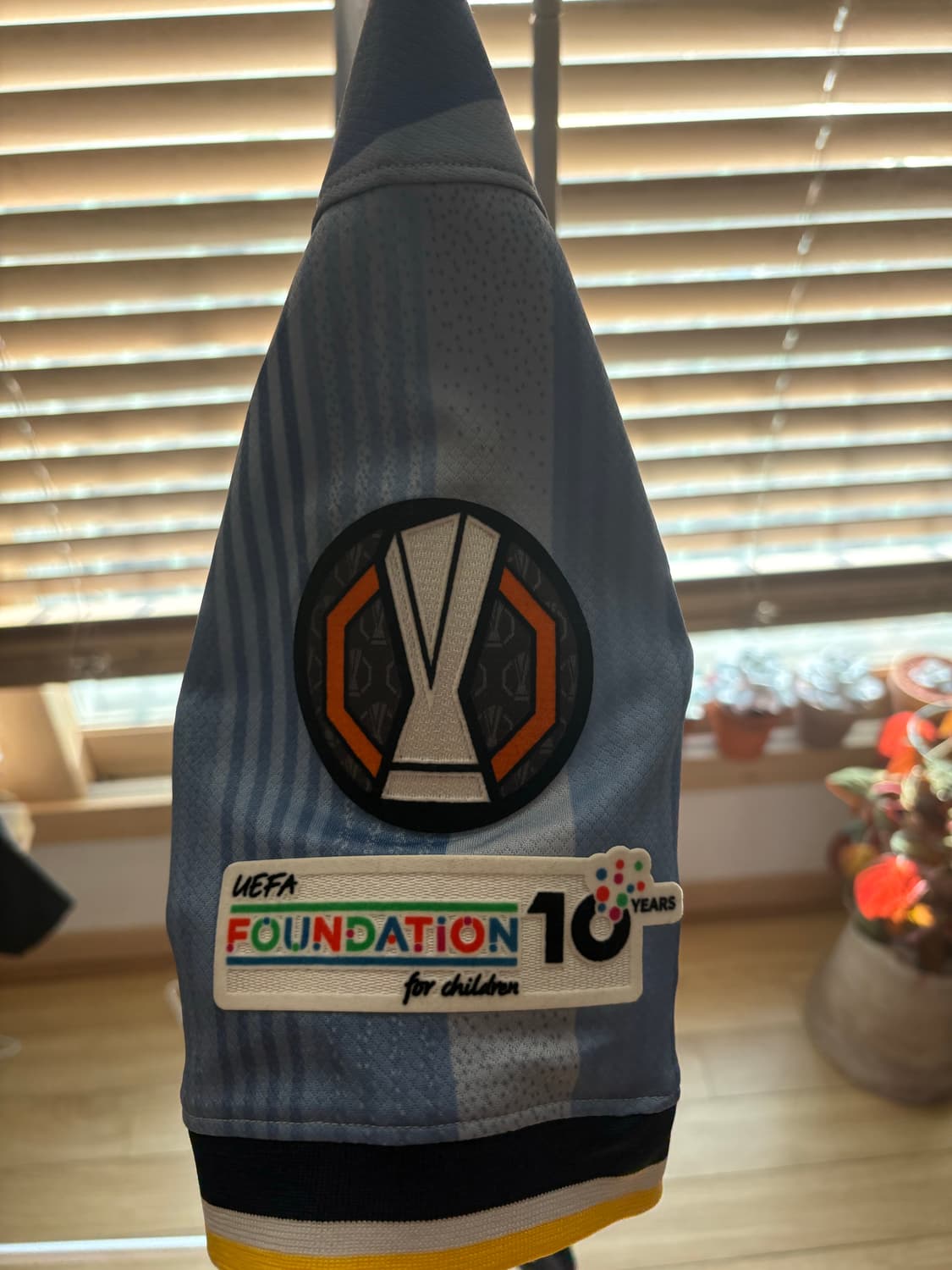 손흥민 마킹 유로파 유니폼+ 머플러 상품이미지3