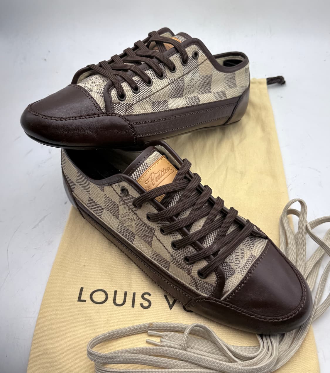 정품)루이비통스나커즈250 상품이미지6