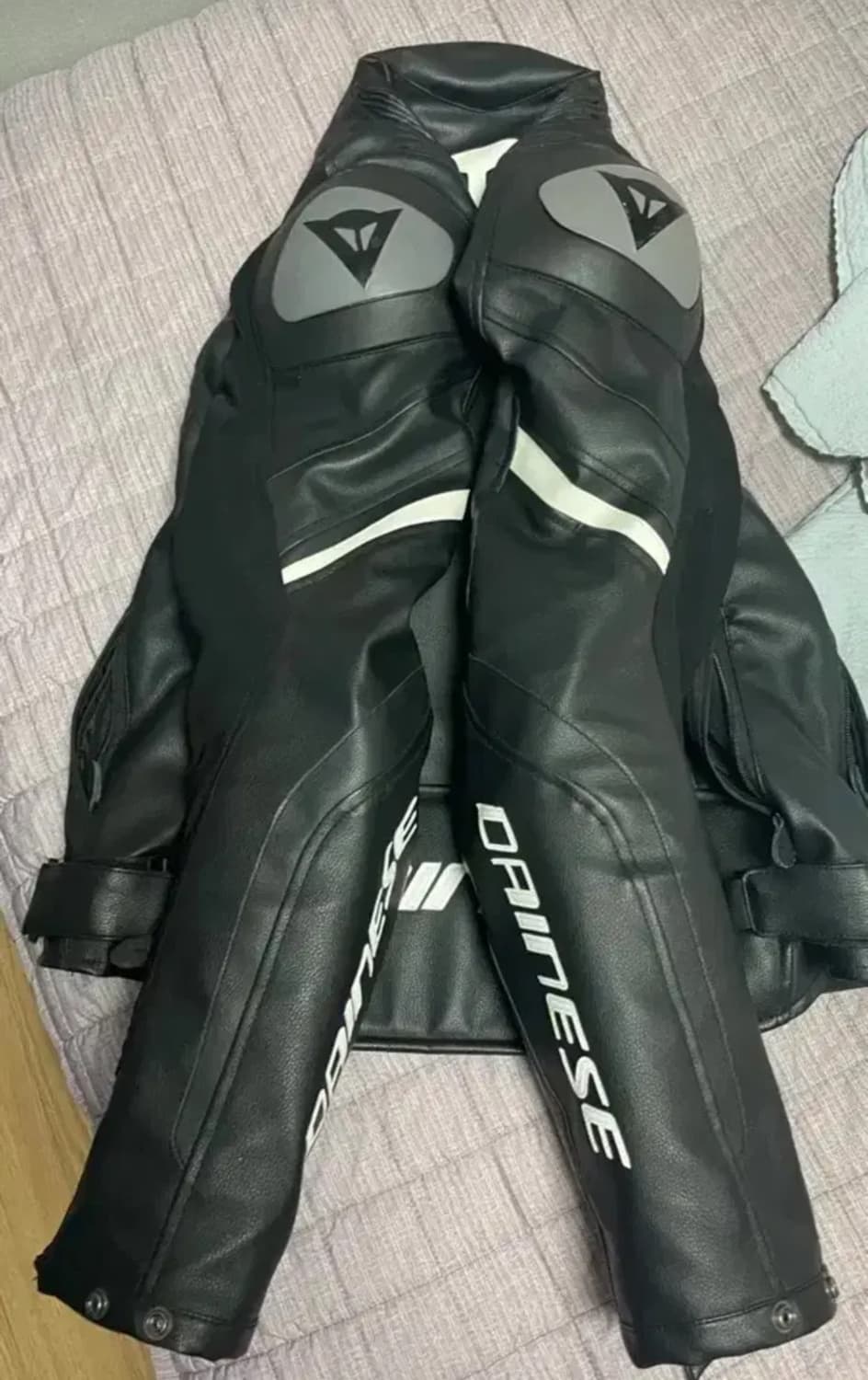 다이네즈 자켓 상품이미지2