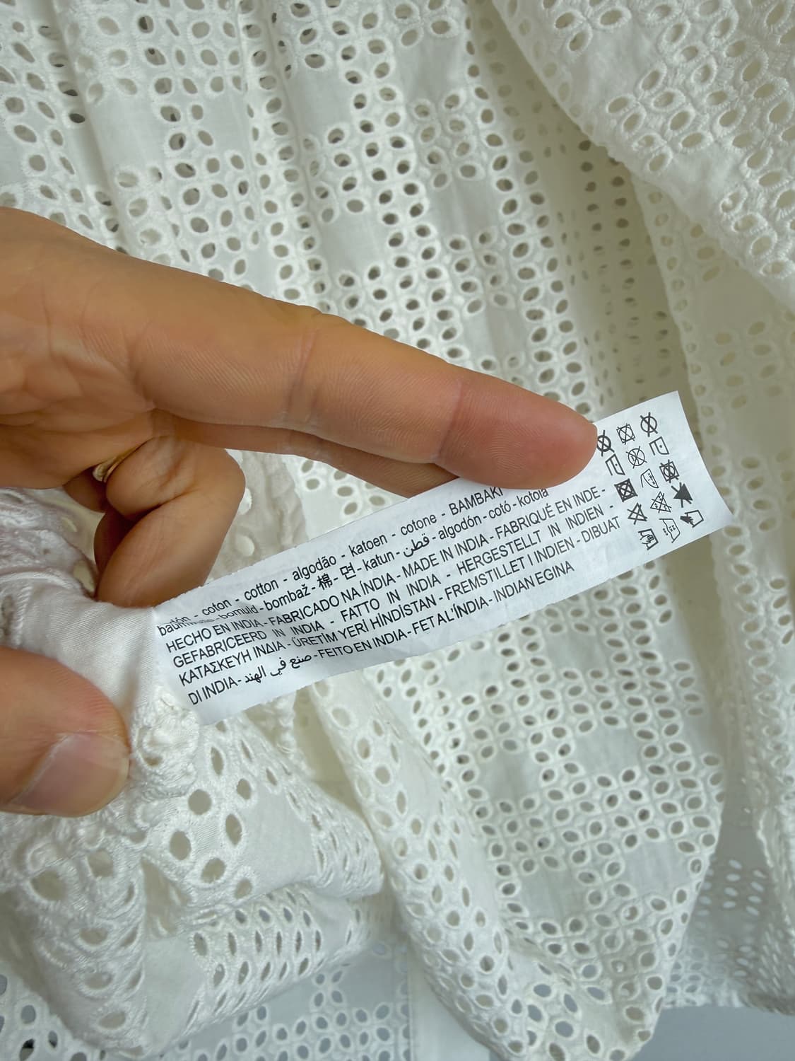 자라(ZARA) 펀칭 크로셰 코튼 롱 셔츠 상품이미지6