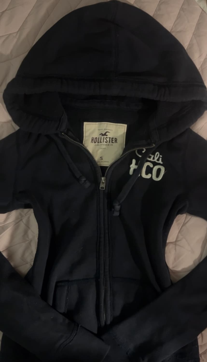 홀리스터 딱붙핏 후드집업 상품이미지1