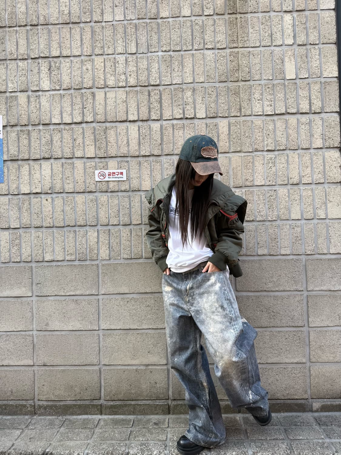 그런지 디테일 워싱 벌룬 데님팬츠 상품이미지3