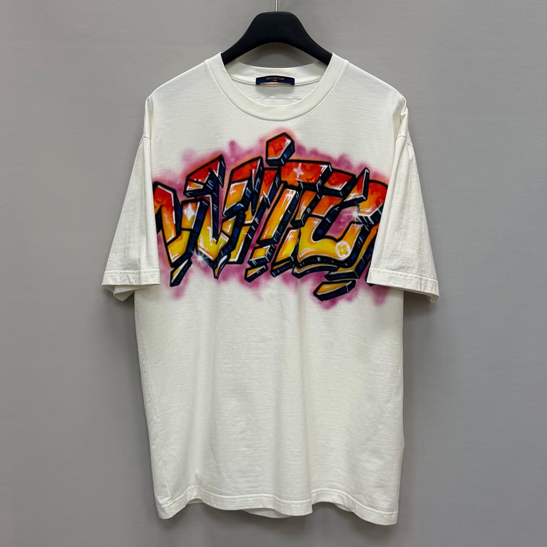 루이비통 그래피티 반팔티 (105)  상품이미지1