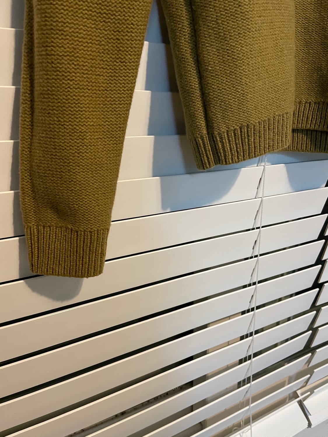 코스 울 니트 상품이미지6