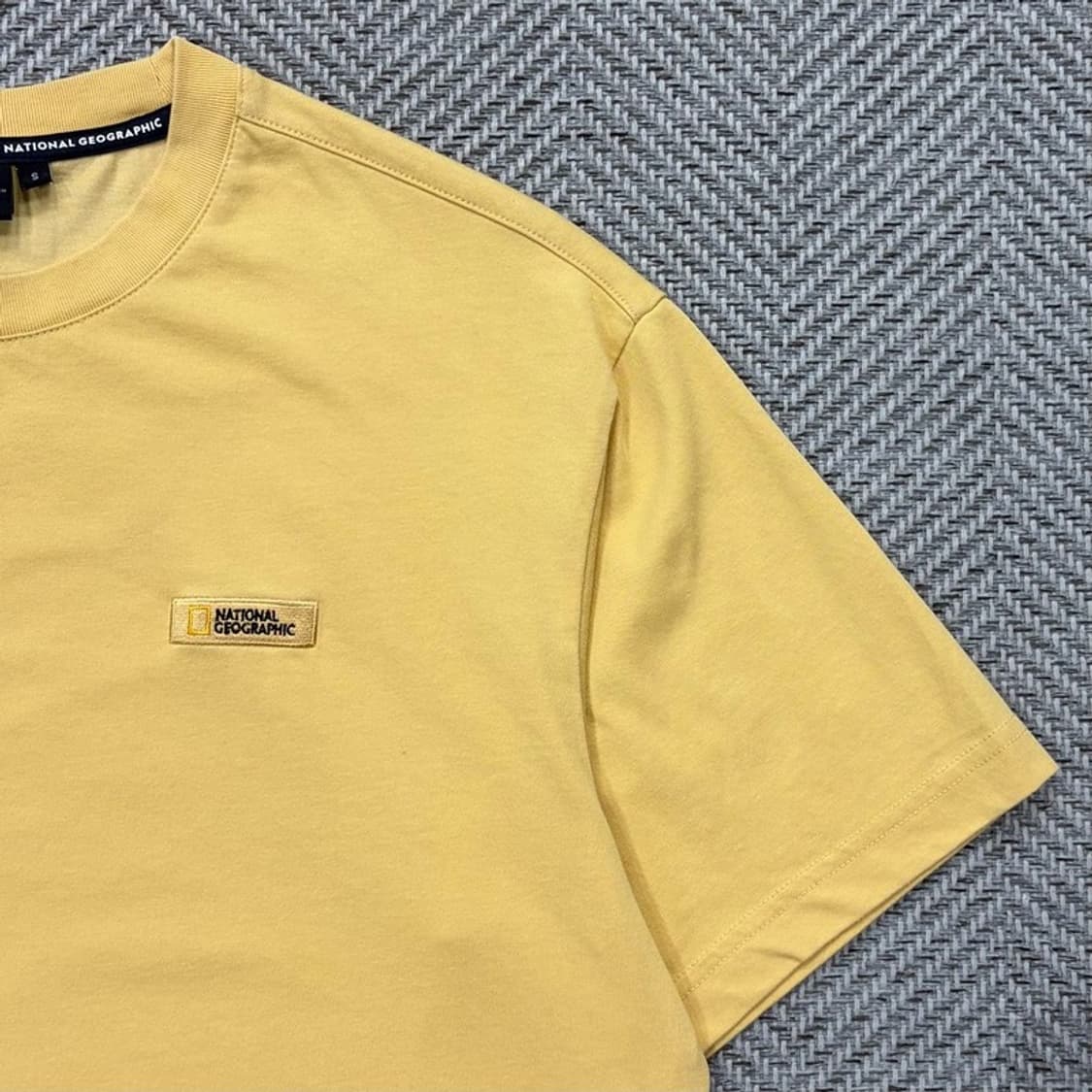 내셔널지오그래픽 로고자수 티셔츠 v2752 상품이미지5