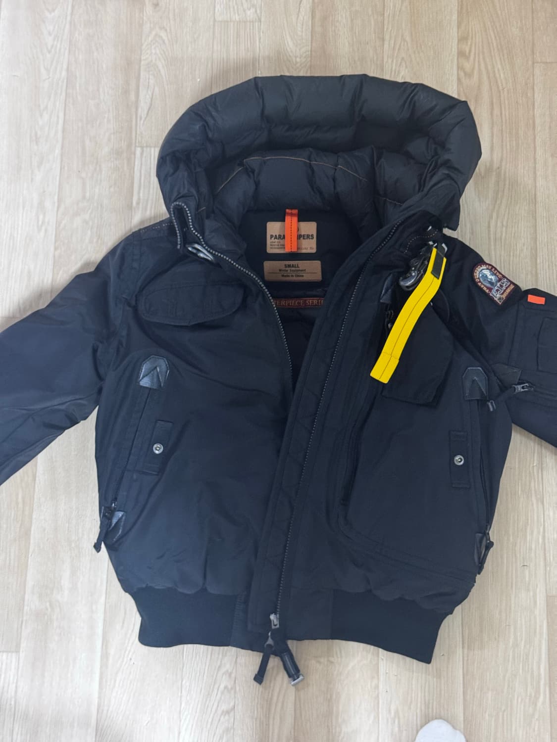 파라점퍼스 고비 판매합니다 상품이미지1