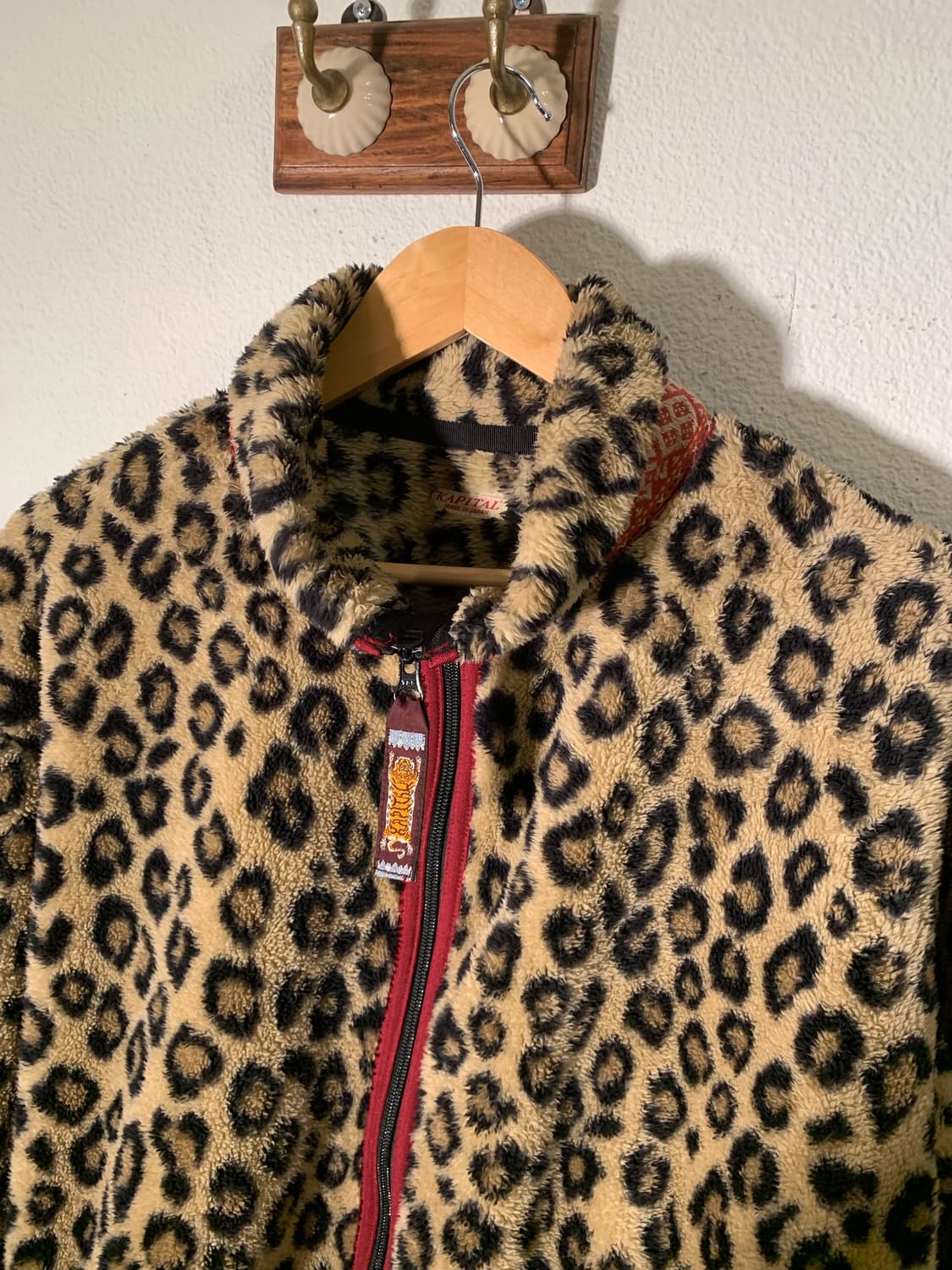 캐피탈 레오파드 플리즈 집업 상품이미지3