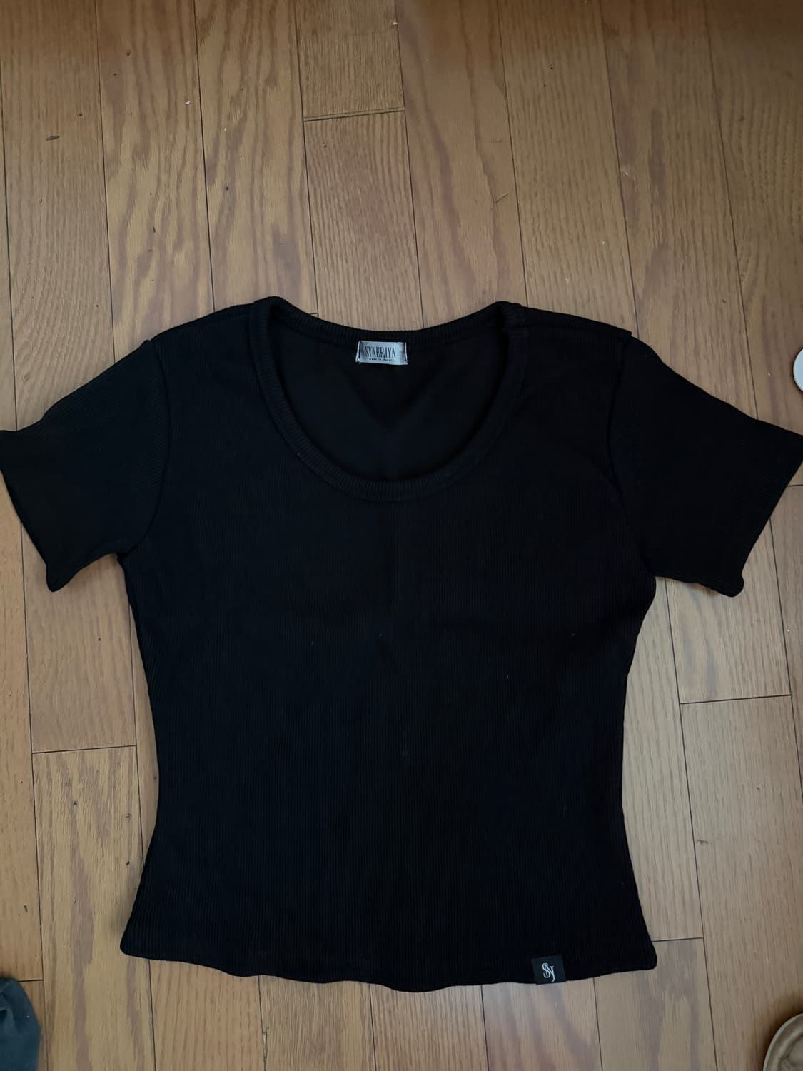 시너진 플레인 립 숏 슬리브 블랙 상품이미지2