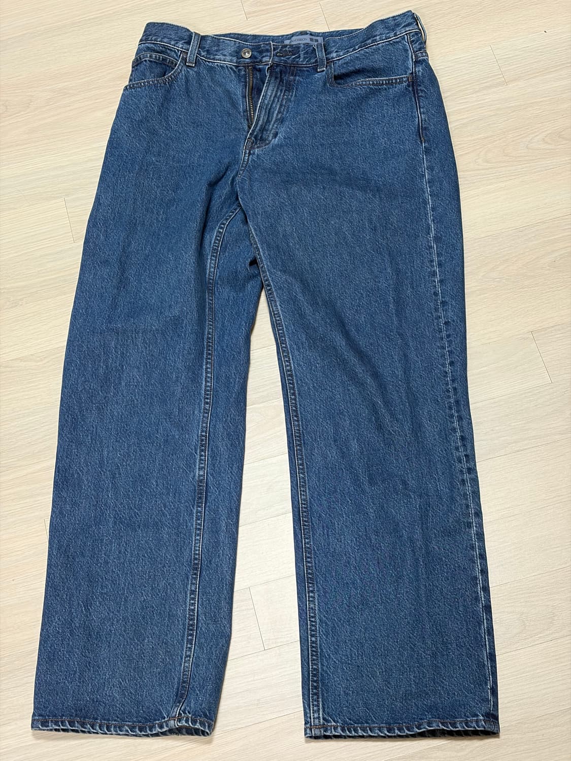 유니클로 JW앤더슨 스트레이트진 상품이미지4