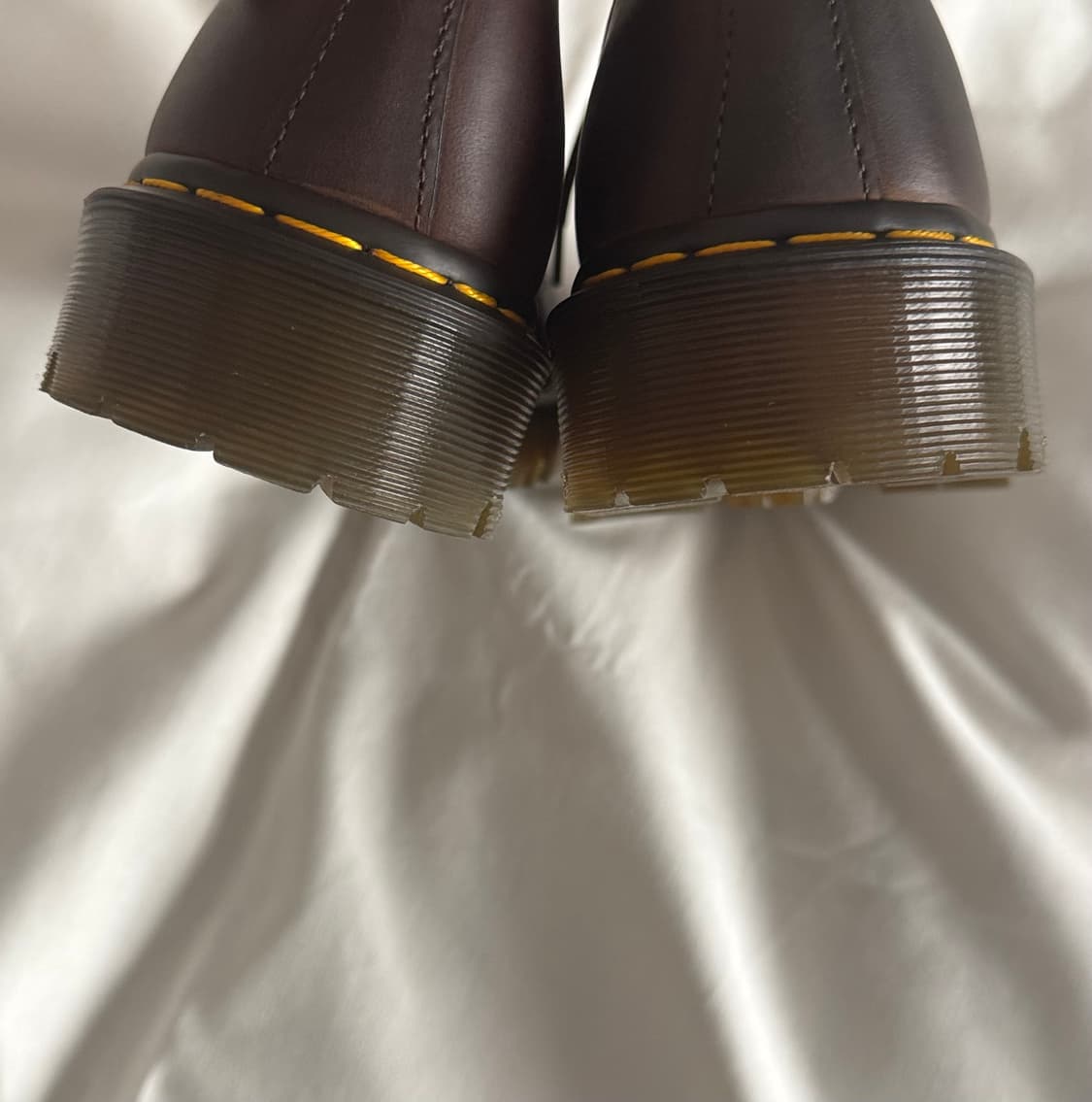 [US10/280mm] 닥터마틴 1461 벡스 크레이지홀스 상품이미지5