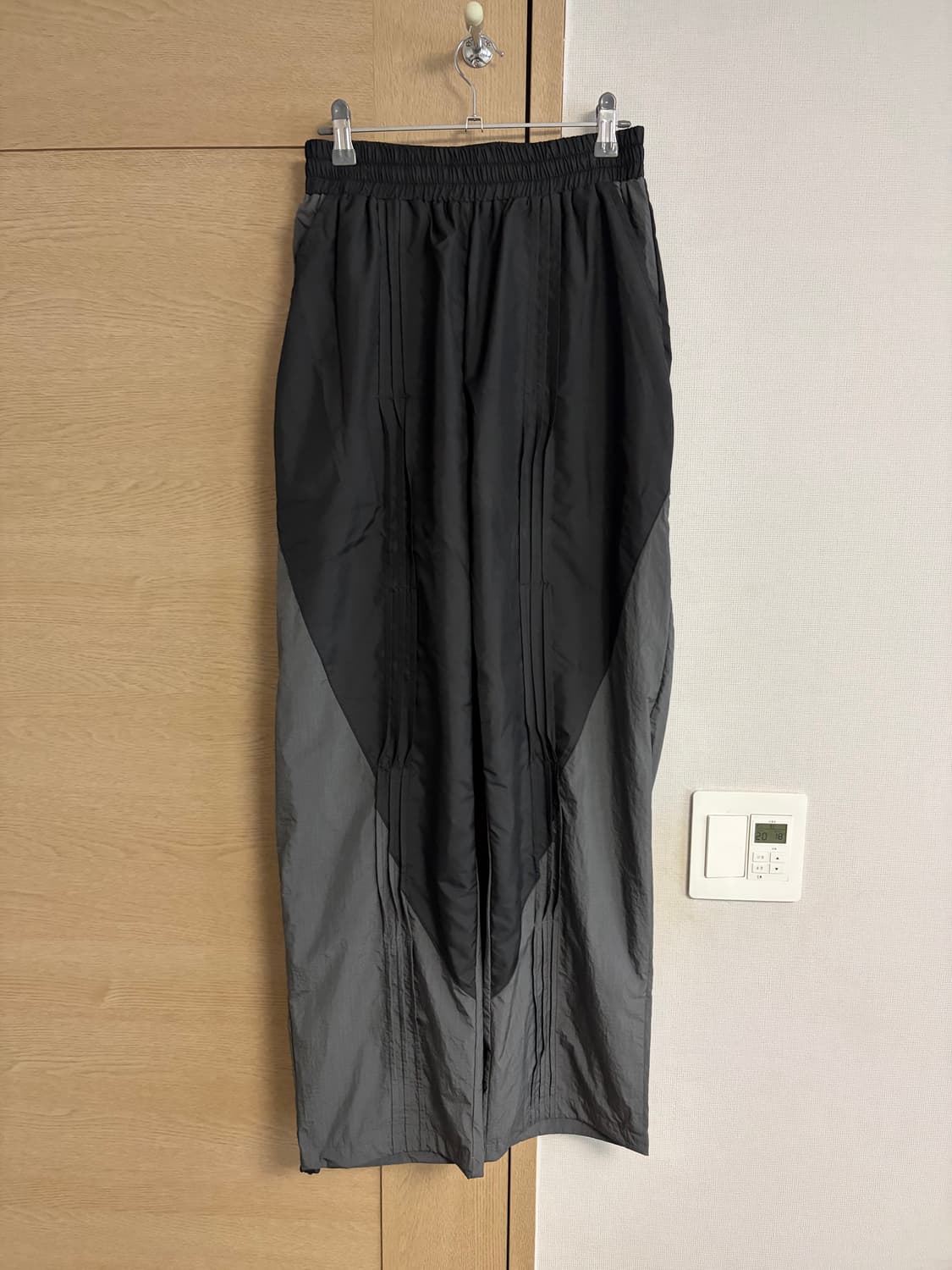 오호스 웨이비 윈드브레이커 팬츠 상품이미지1