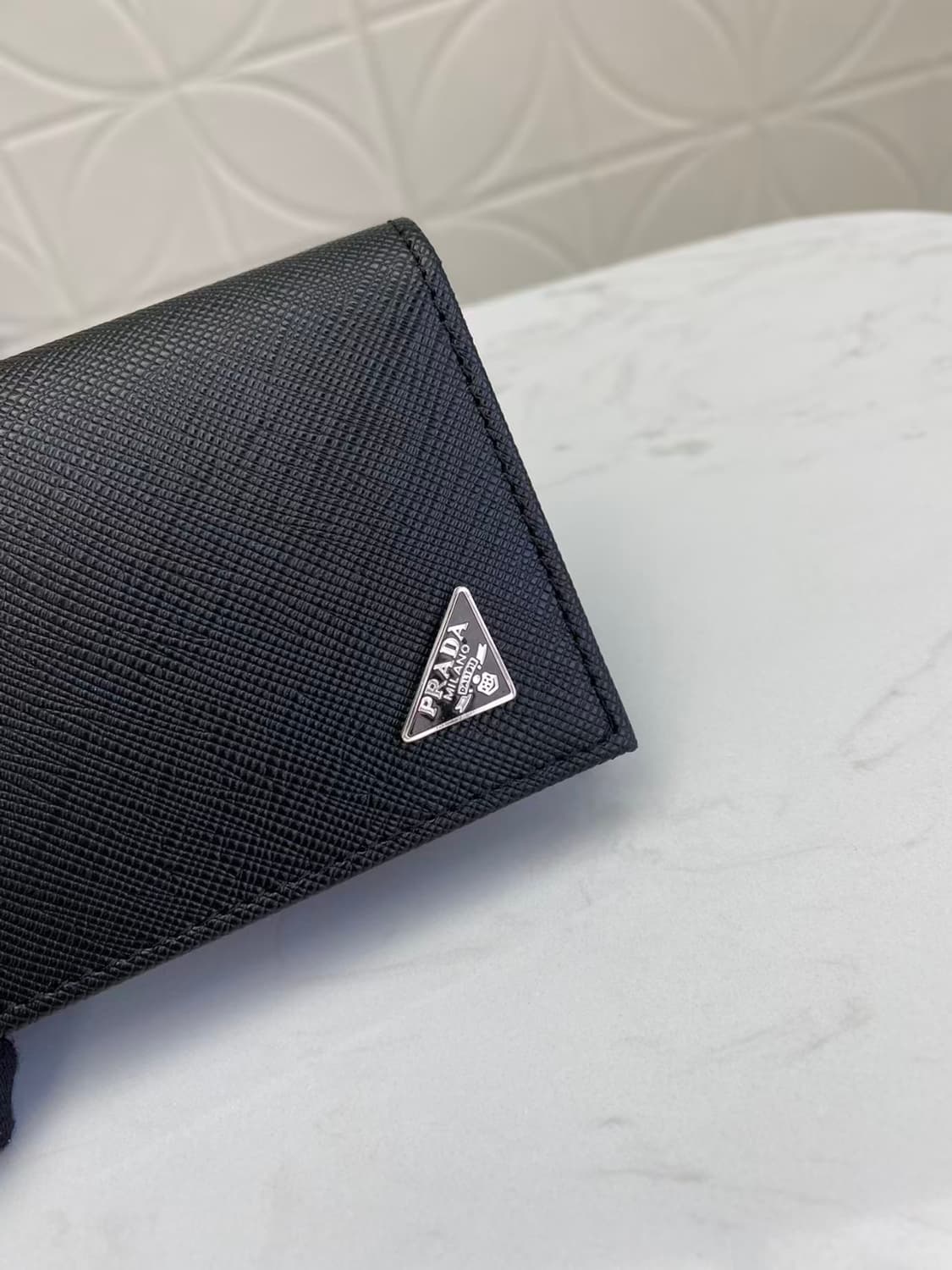 프라다 사피아노 레더 지갑 블랙 상품이미지7