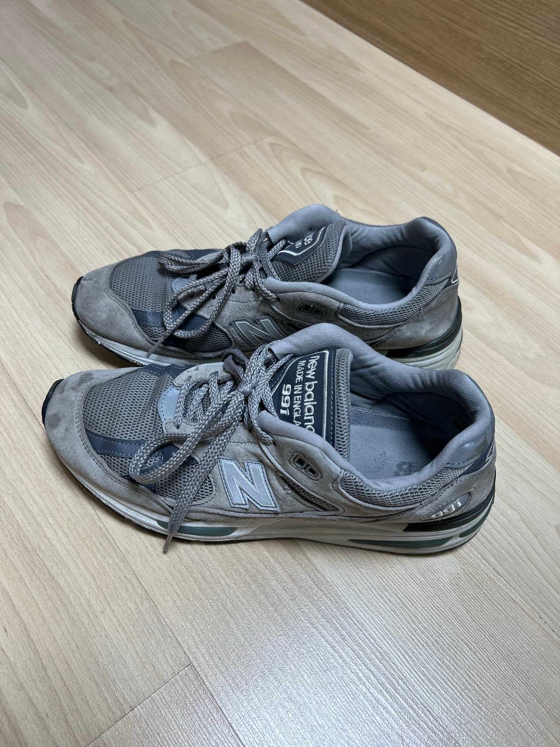 뉴발란스 991v2 메이드 인 UK 락 릿지 알로이 실버 상품이미지3